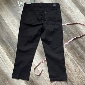 NWT Wit & Wisdom jeans size 4 black capris